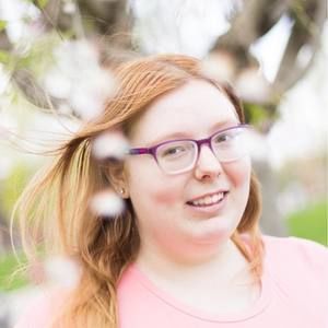 Meet your Posher, Adrianna